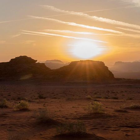 Wadi Rum Eagle Luxury Camp Esterno foto