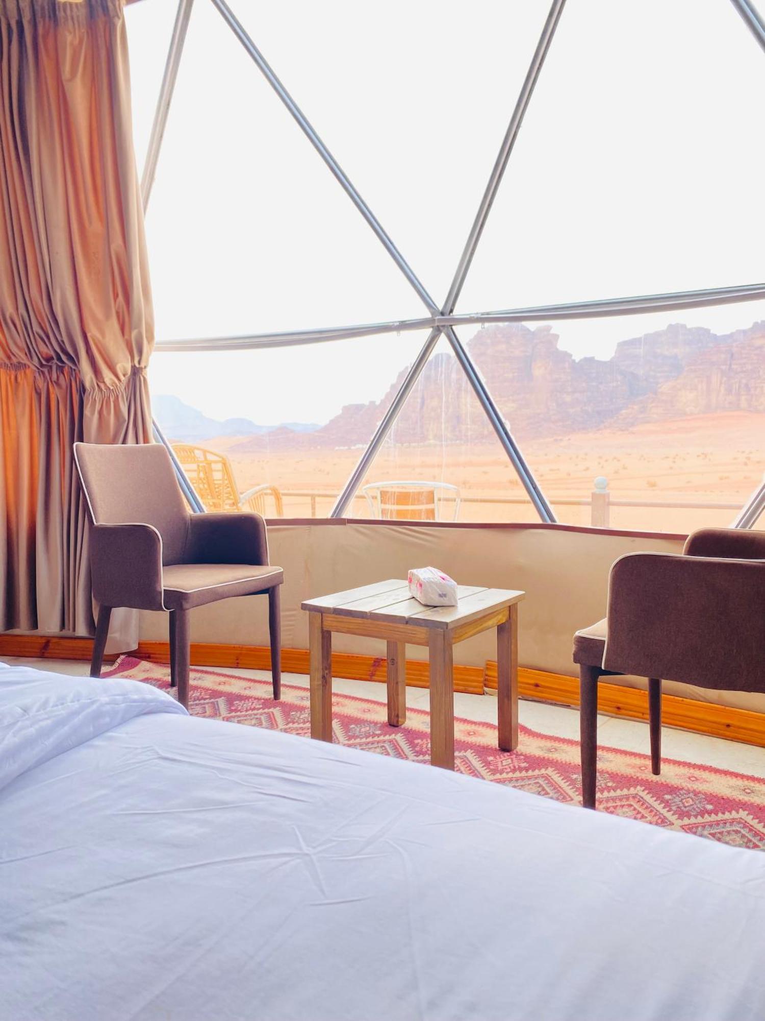 Wadi Rum Eagle Luxury Camp Esterno foto